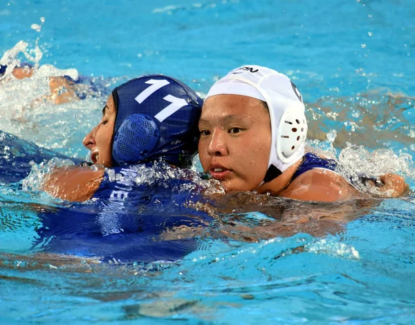 Csabai Dora Japonya ile çalış