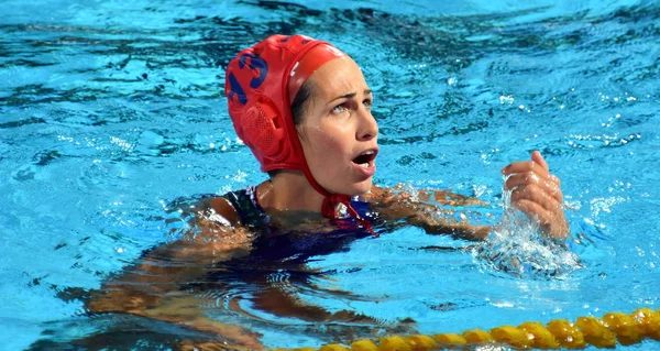 Macaristan takımının kaso Orsolya kaleci