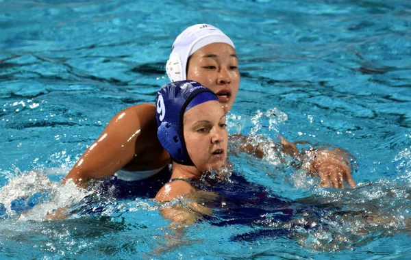 Toth Ildiko ARIMA Yumi ile savaşır