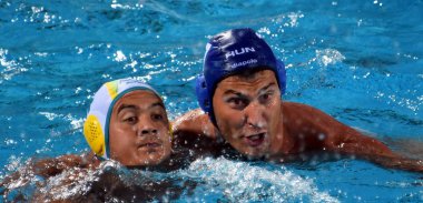 Decker Adam: Kayes Joe ile savaşır