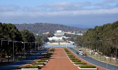 Panoramic view of Canberra, Australia in daytime from Mount Ainslie featuring the Australian War Memorial, Lake Burley Griffin, Molonglo River, Old Parliament House and New Parliament House. clipart