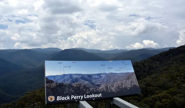 Talbingo Austrália Janeiro 2018 Amplo Panorama Campo Nas Montanhas Nevadas — Fotografia de Stock