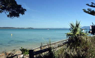 Deneme Bay Gaol Beach güneşli bir Noel zamanda (Güney Batı kayalar, Nsw Avustralya)