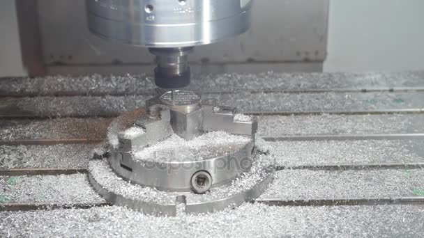 İşlem metal işleme ve makine imalat - otomotiv sondaj makinesi — Stok video
