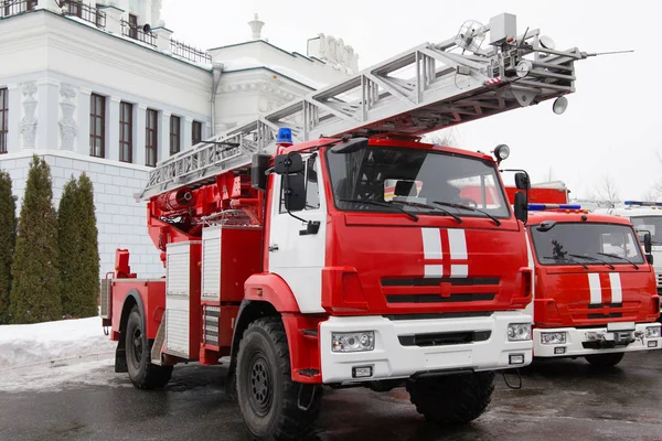 Fire truck - big red Russian fire fighting vehicle — Stock Photo, Image