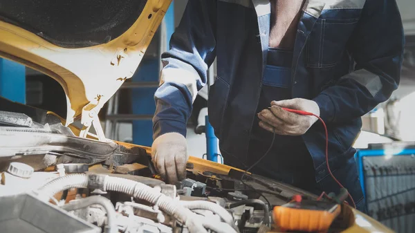 Makinist araba atölye araba Elektrik - Elektrik Tesisatı, voltmetre - küçük işletme ile çalışır