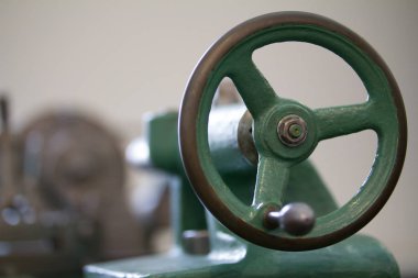 Antika Torna, bulanık tanıtıcısı