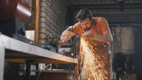 Sparkles - bileme demir araçlarıyla Atölyesi kurma