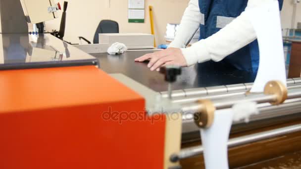 Máquina de impressão de trabalho, indústria de polígrafo — Vídeo de Stock