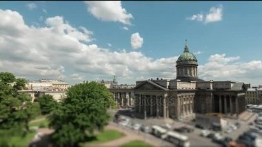 Saint Petersburg, Kazansky Katedrali, Rusya - hızlandırılmış, ünlü dönüm noktası tilt shift