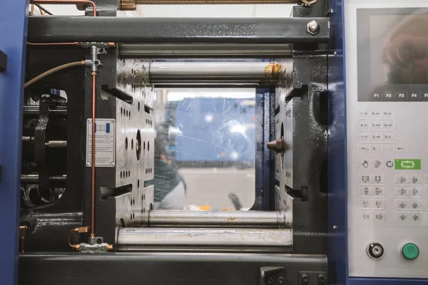 Line - Ekstruder, yakın üretim ekstrüzyon kadar