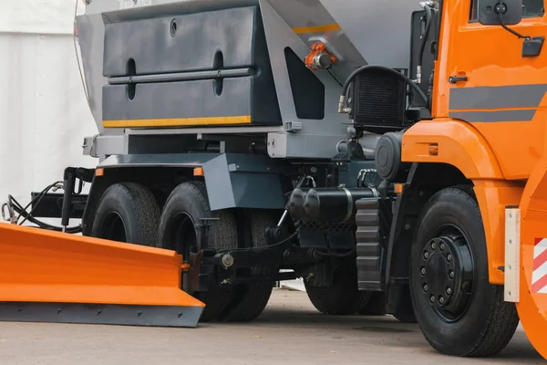 Rascador naranja - parte del vehículo de constricción de camiones — Foto de Stock