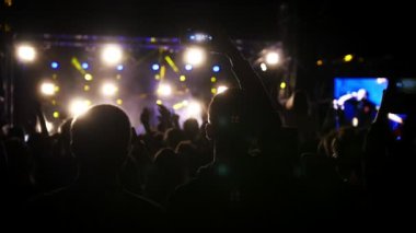 Rep gençleri konser, yavaş hareket rock
