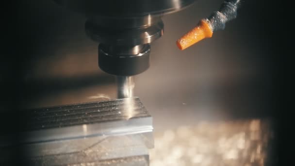 Lathe cuts, hones and handles metal detail, removes chips from metal parts — Stock Video
