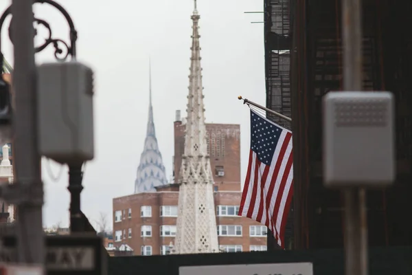 Bandera de Estados Unidos ondeando en el viento — Foto de Stock