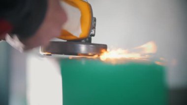 İşçi el çelik mekanizması Sektöründen, taşlama ağır çekim