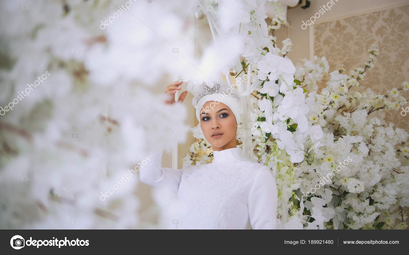 Images Muslim Wedding Gowns Beautiful Muslim Bride In White
