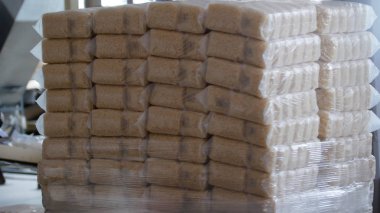 İşlem paketlenmiş makarna makarna fabrikasında kaydırma