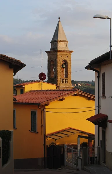 Iglesia en Poggio allá Malva en Toscana — Foto de Stock