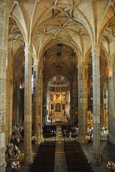 Kyrkan av Mosteiro dos Jeronimos i Lissabon. — Stockfoto