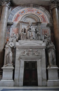 St Peters Bazilikası Vatikan iç.