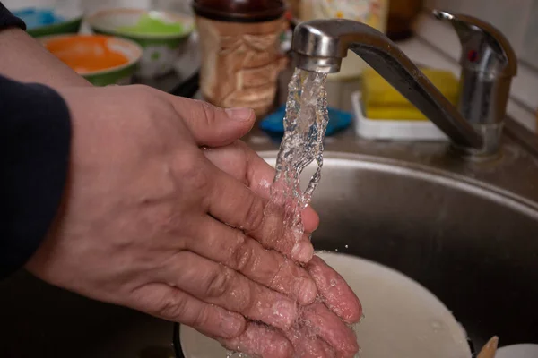 Man Washes His Hands Tap Water Frozen — Stock Photo, Image