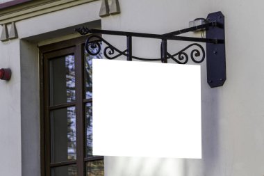 Tabela. Dikdörtgen şekli oluşturan alay.