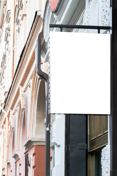 Bord op de muur. Vierkante vorm mock up. — Stockfoto