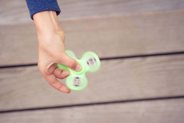 Tutmak popüler topluca spinner oyuncak çocuk. Üstten Görünüm