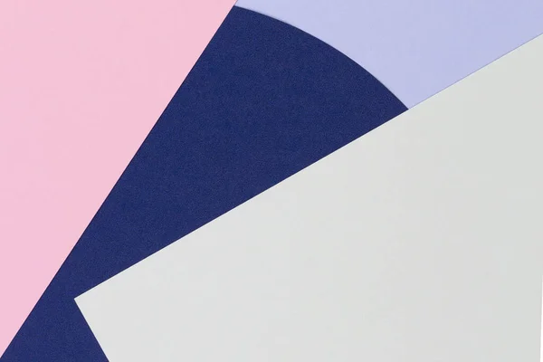 Résumé fond de texture de papier de couleur. Formes géométriques minimes et lignes en bleu pastel, rose clair, vert, rouge et marine — Photo