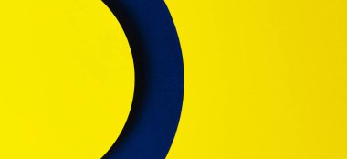 Soyut renkli kağıt dokusu arkaplanı. Lacivert ve sarı renkte en az geometrik şekil ve çizgiler