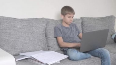 Teknoloji, uzaktan eğitim, evden online öğrenme