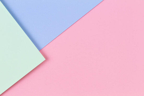 Абстрактный цвет фона бумажной текстуры. Минимальные геометрические формы и линии в пастельно-розовых, светло-голубых и зеленых цветах