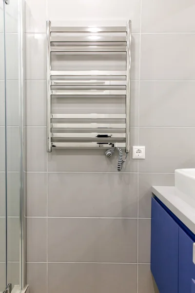 Electric heater in the bathroom — ストック写真