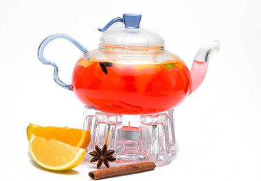 berry çay ile cam çaydanlık