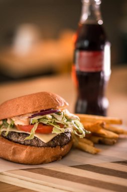 Burger aperatif holding