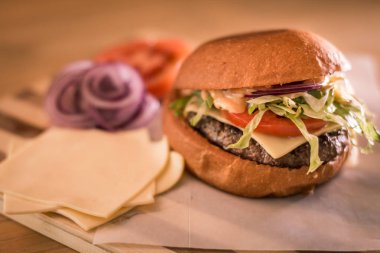 Burger aperatif holding