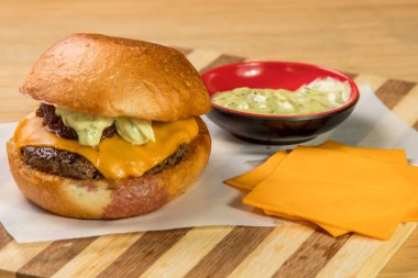 hamburguer esnaf tablo ahşap