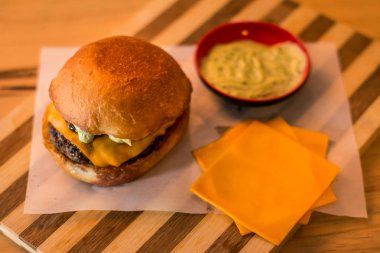 hamburguer esnaf tablo ahşap