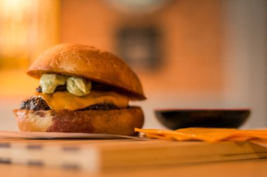 hamburguer esnaf tablo ahşap