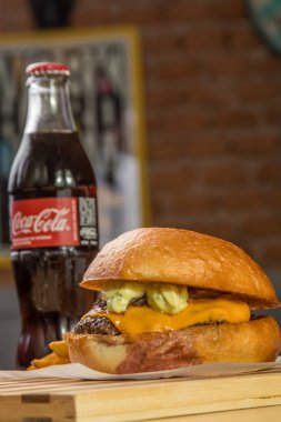 hamburguer esnaf tablo ahşap