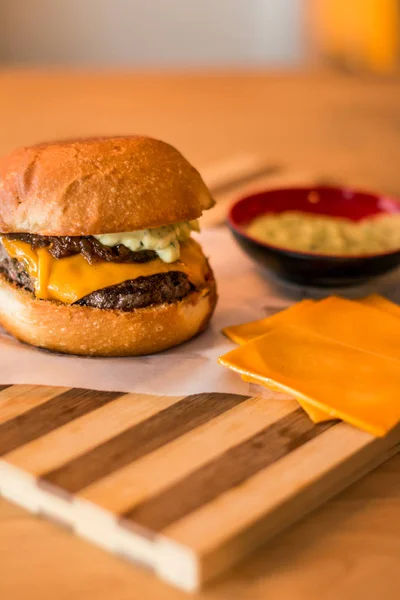 hamburguer esnaf tablo ahşap