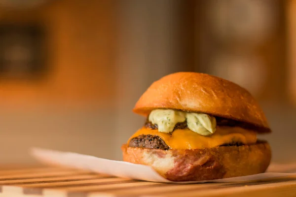 hamburguer esnaf tablo ahşap