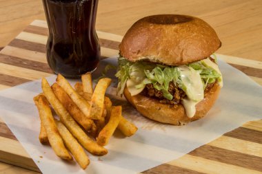 hamburguer esnaf tablo ahşap