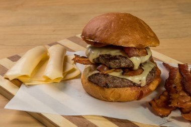 hamburguer esnaf tablo ahşap