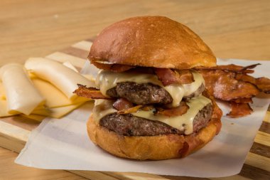 hamburguer esnaf tablo ahşap