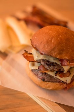 hamburguer esnaf tablo ahşap