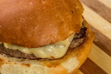 Burger aperatif holding