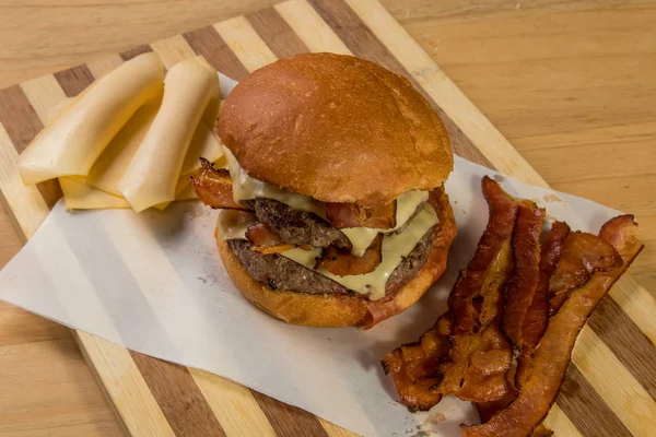 hamburguer esnaf tablo ahşap