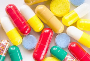 Renkli tıp hap, uyuşturucu ve kapsül